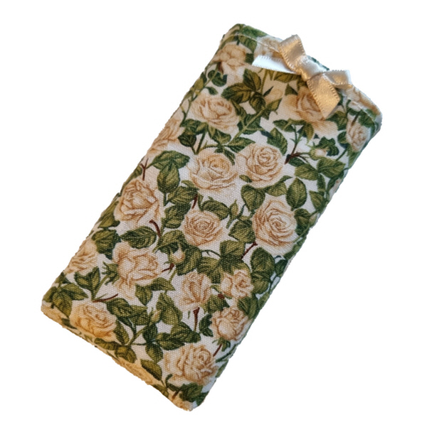 Cream Roses - Tissue Holder