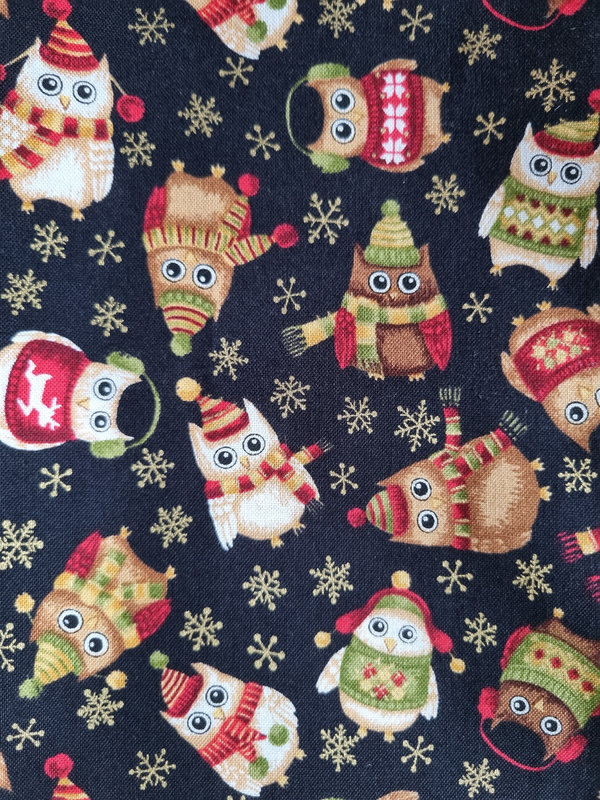Christmas Fabric - Owls and Snowflakes Fat Quarter