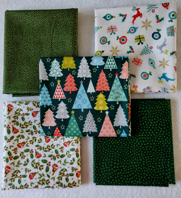 Christmas Fabric - Green 5 x Fat Quarter Set